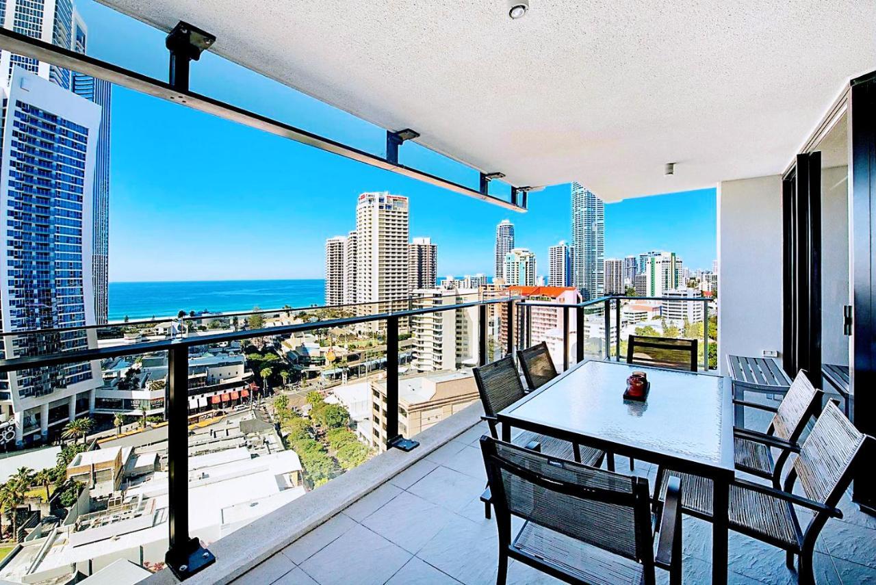 Circle On Cavill Surfers Paradise Apartments-Holiday Paradise Guldkusten Rum bild