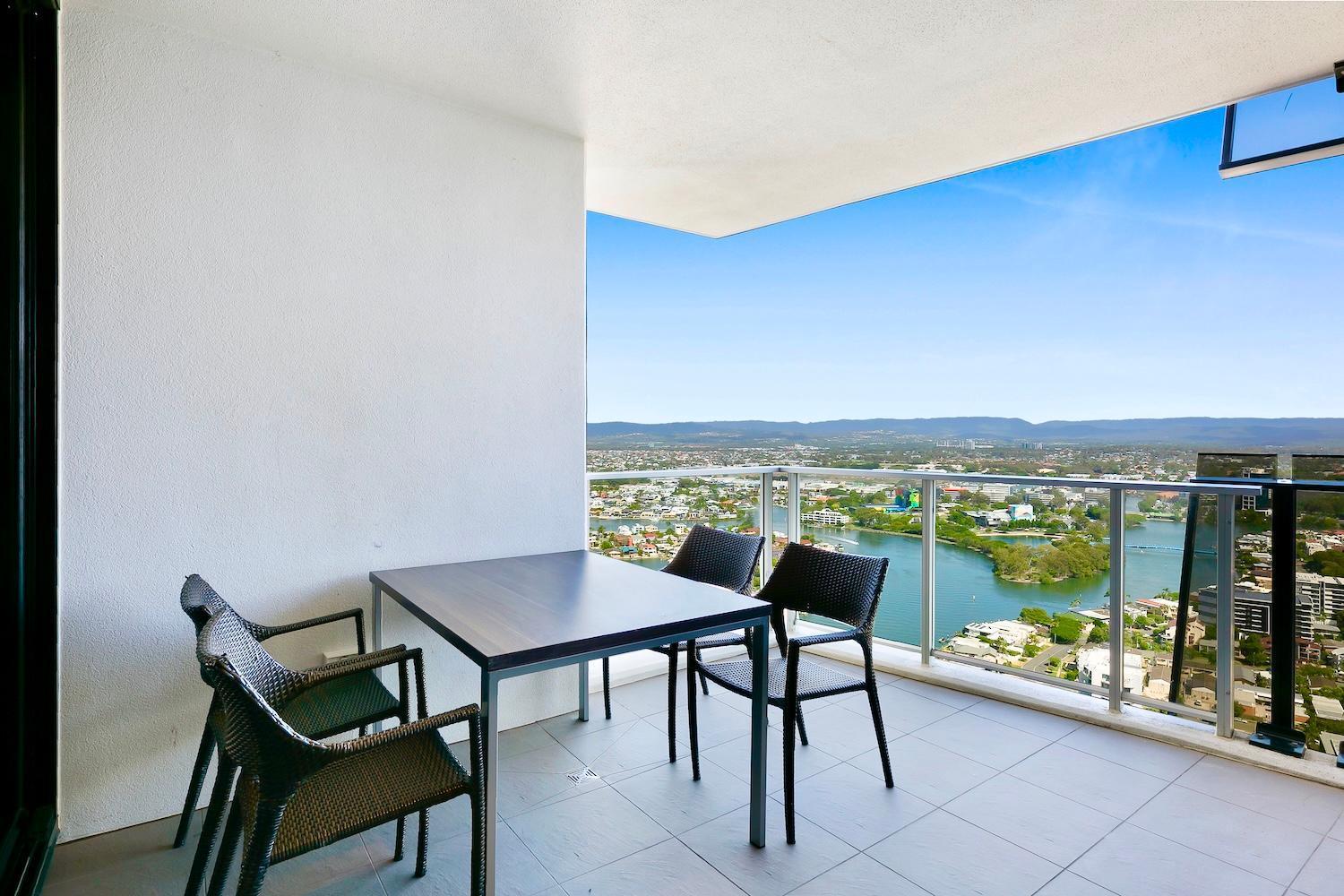 Circle On Cavill Surfers Paradise Apartments-Holiday Paradise Guldkusten Rum bild